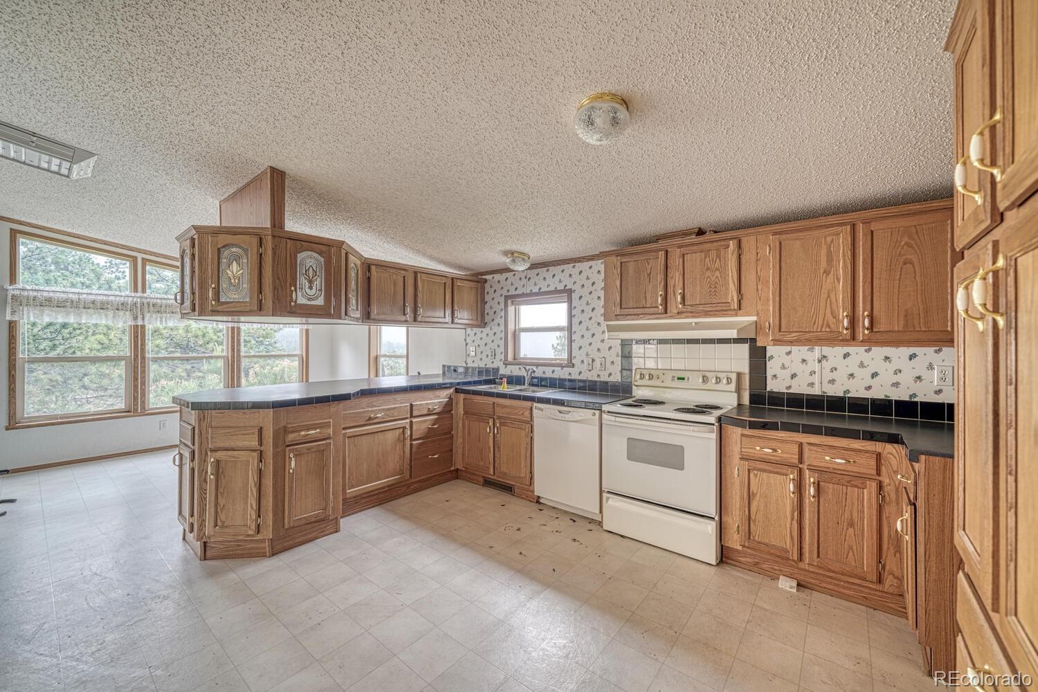 MLS Image #11 for 3063  autumn creek drive,canon city, Colorado