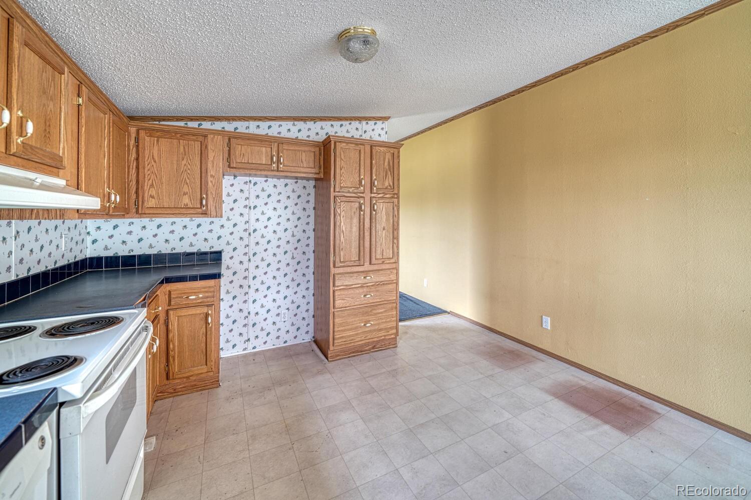 MLS Image #13 for 3063  autumn creek drive,canon city, Colorado