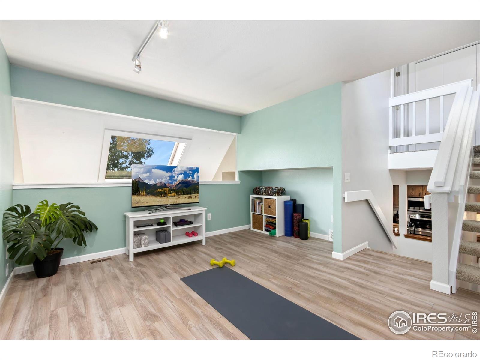 MLS Image #15 for 551  spin drift court,fort collins, Colorado