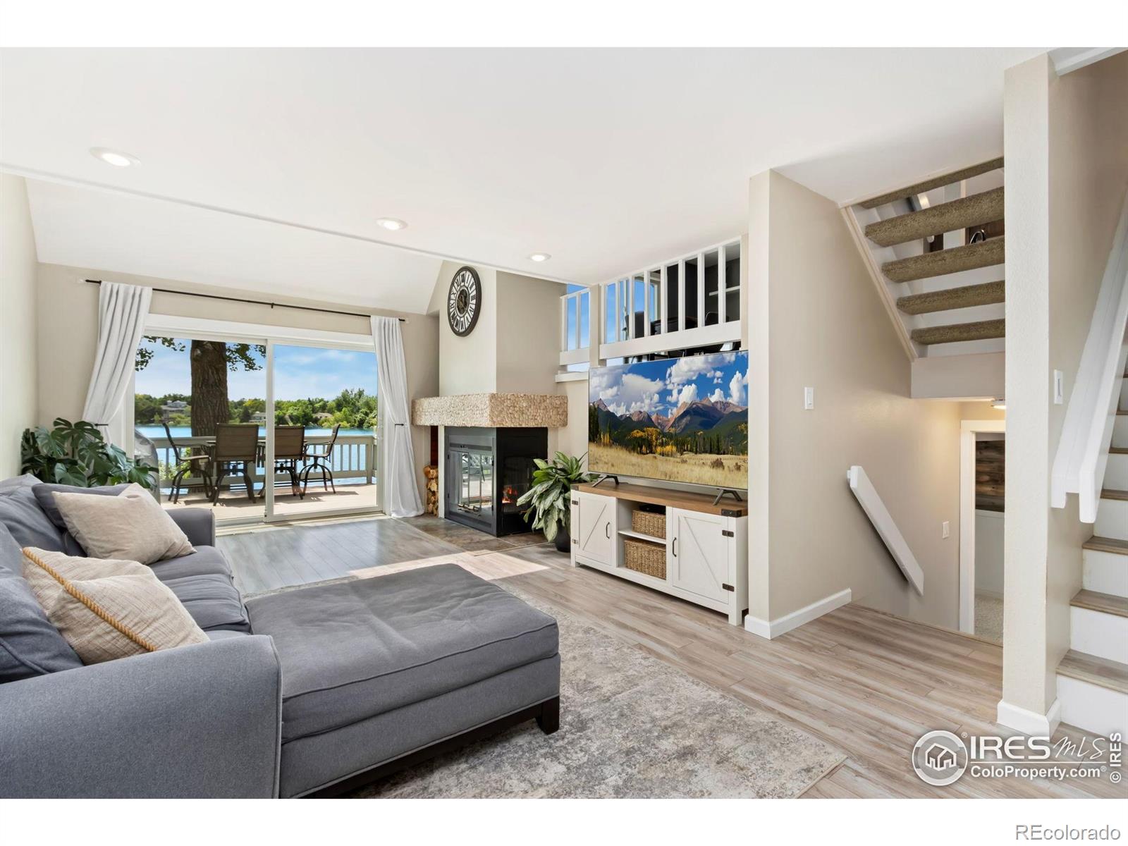 MLS Image #5 for 551  spin drift court,fort collins, Colorado