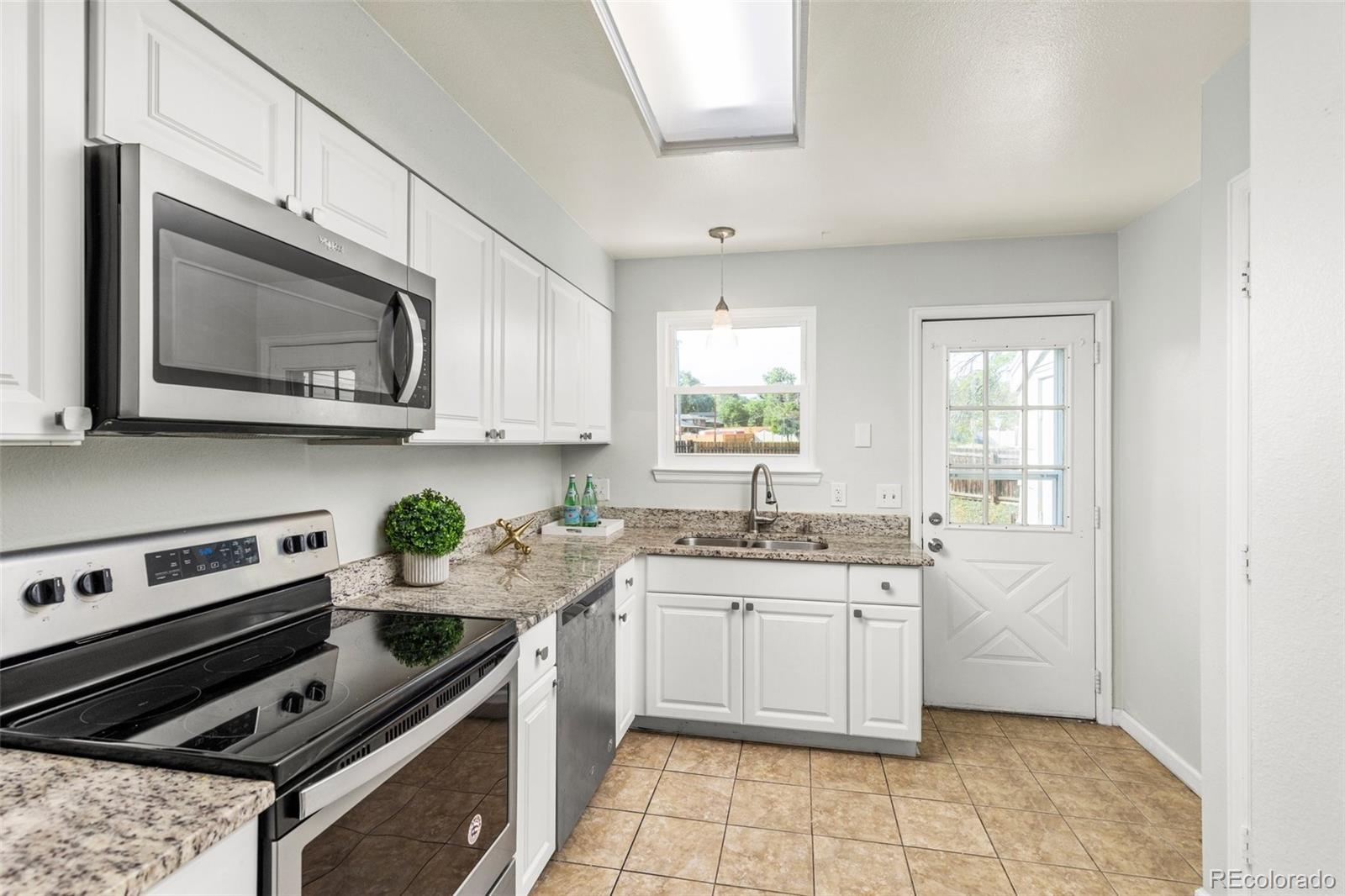 MLS Image #6 for 8260  washington street 78,denver, Colorado