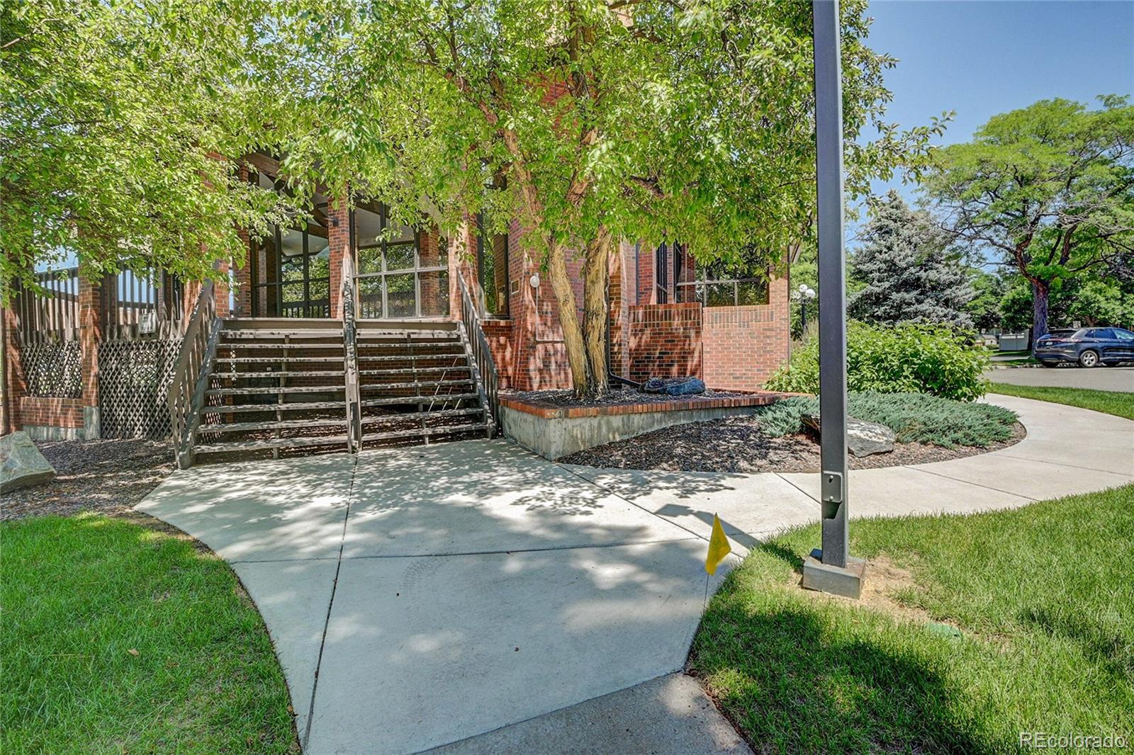 MLS Image #10 for 2181 s troy way,aurora, Colorado