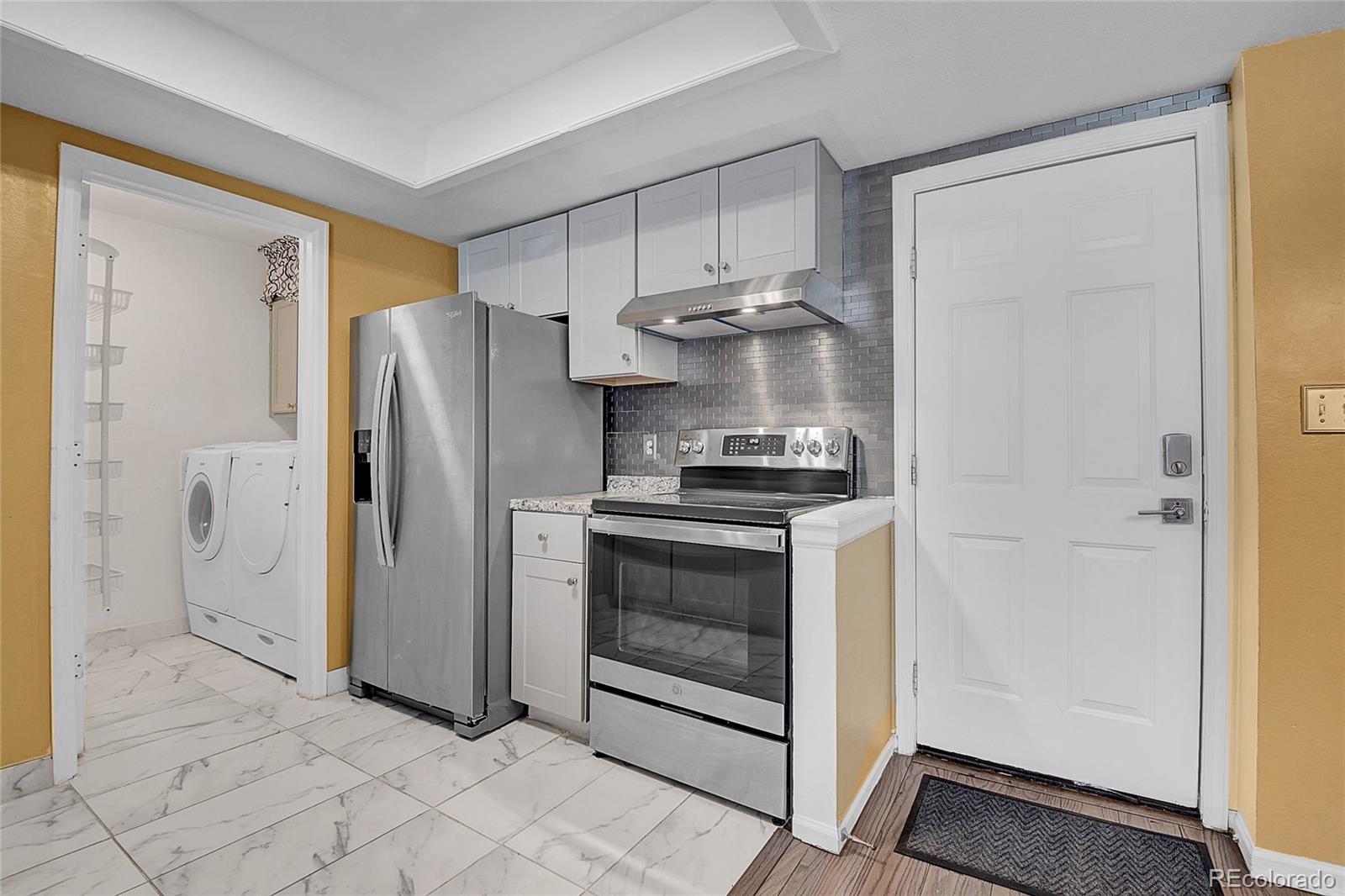 MLS Image #23 for 2181 s troy way,aurora, Colorado
