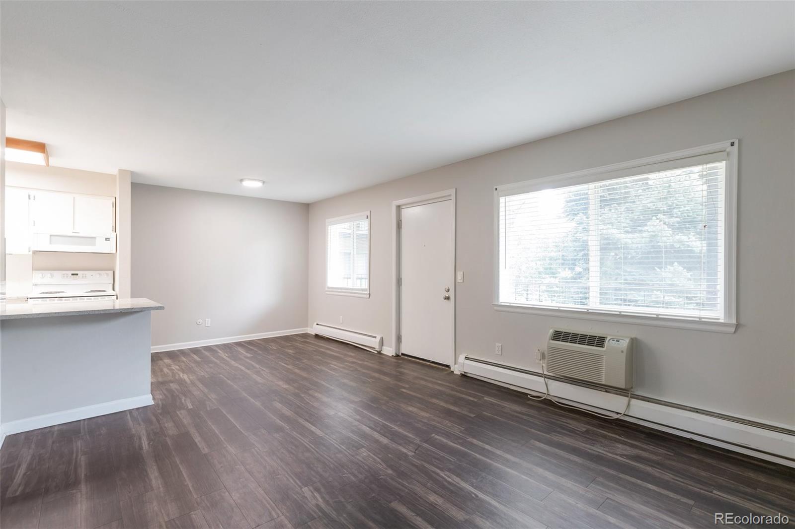 MLS Image #2 for 5770 e warren avenue 206,denver, Colorado
