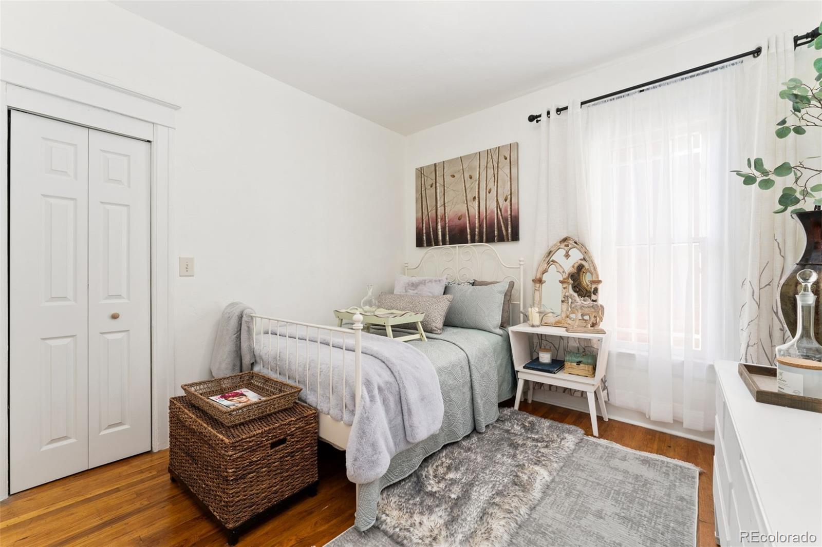 MLS Image #9 for 3016 n franklin street,denver, Colorado