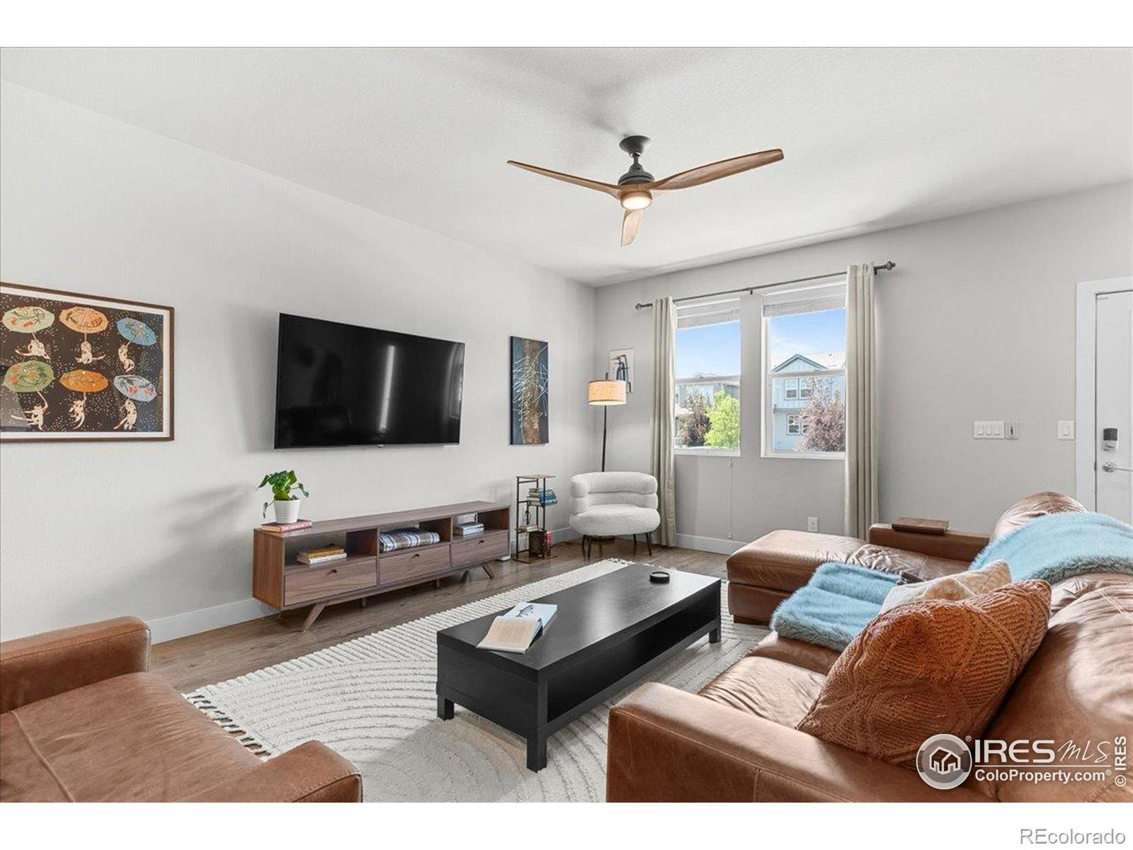 MLS Image #11 for 4774  kittredge street ,denver, Colorado