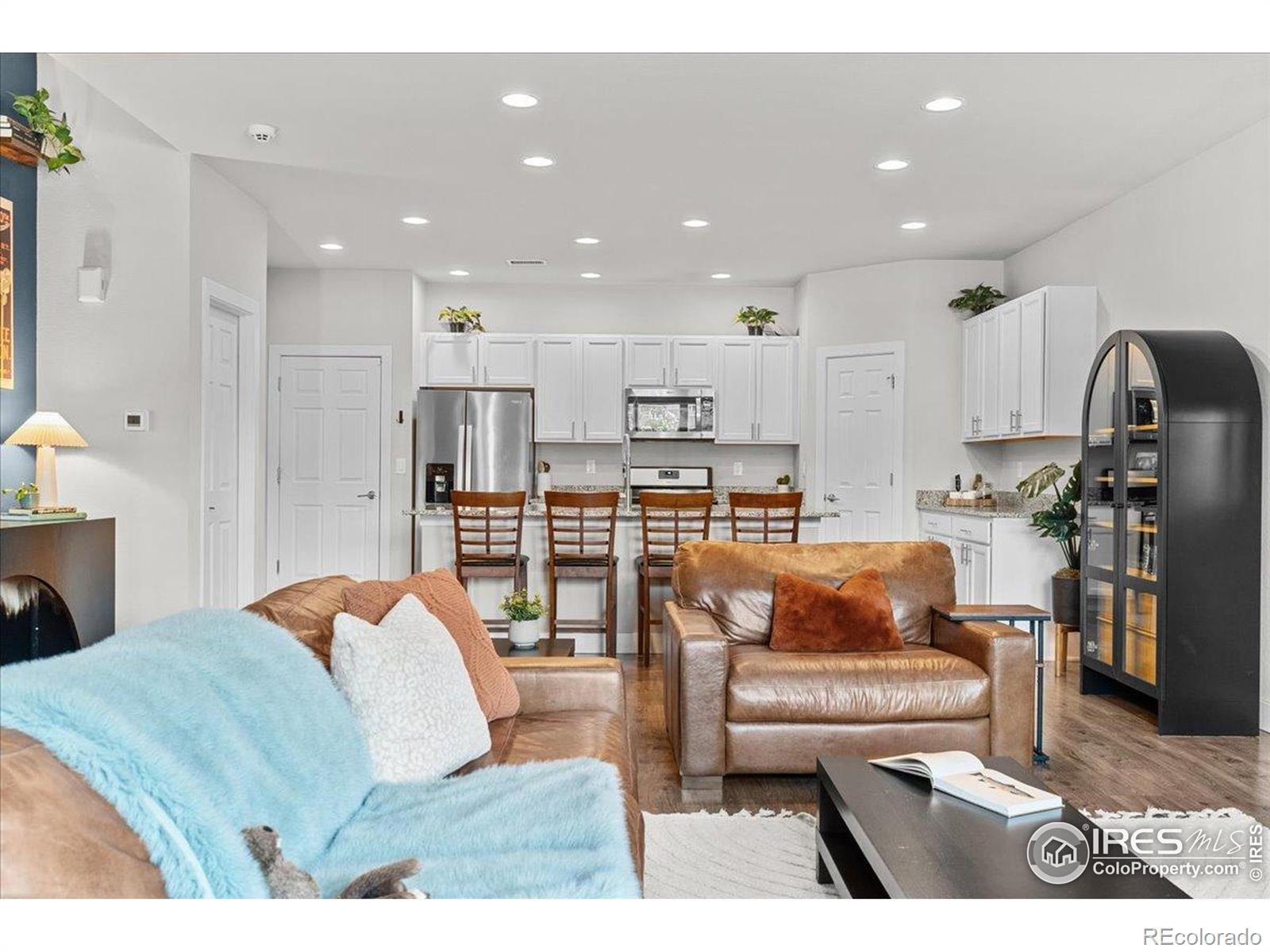 MLS Image #9 for 4774  kittredge street ,denver, Colorado