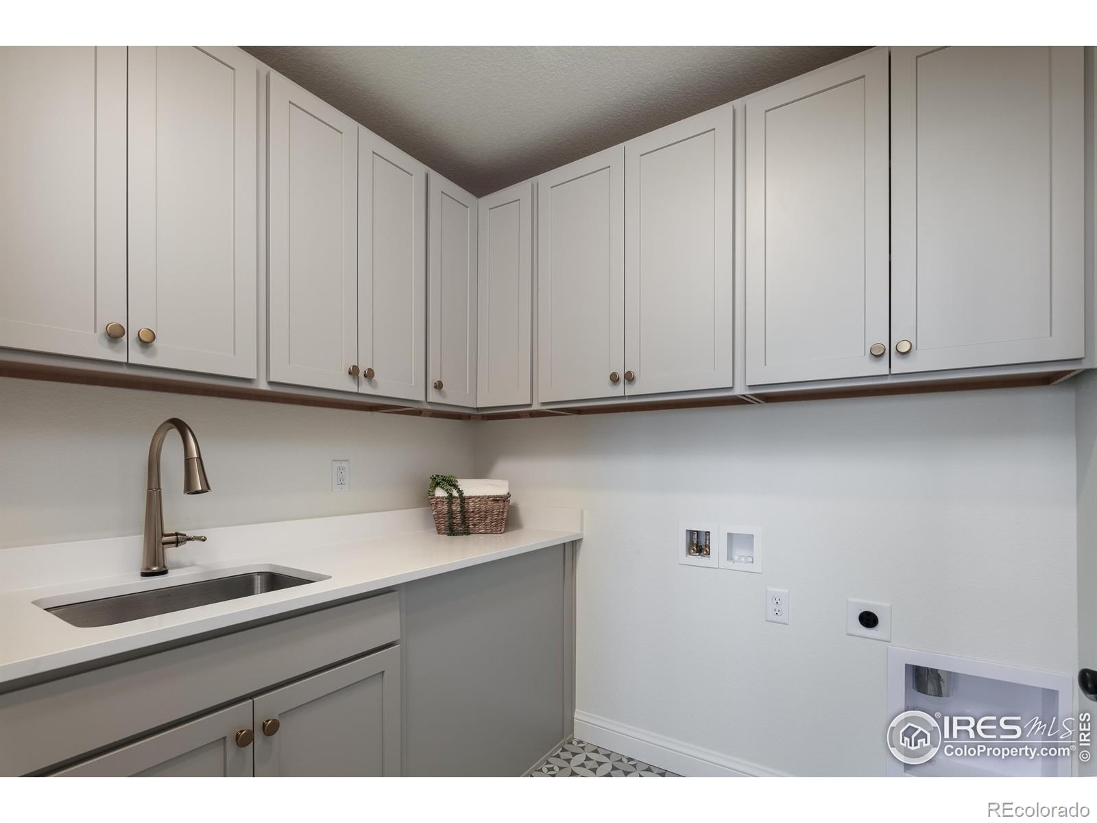 MLS Image #12 for 1582  ash drive,erie, Colorado