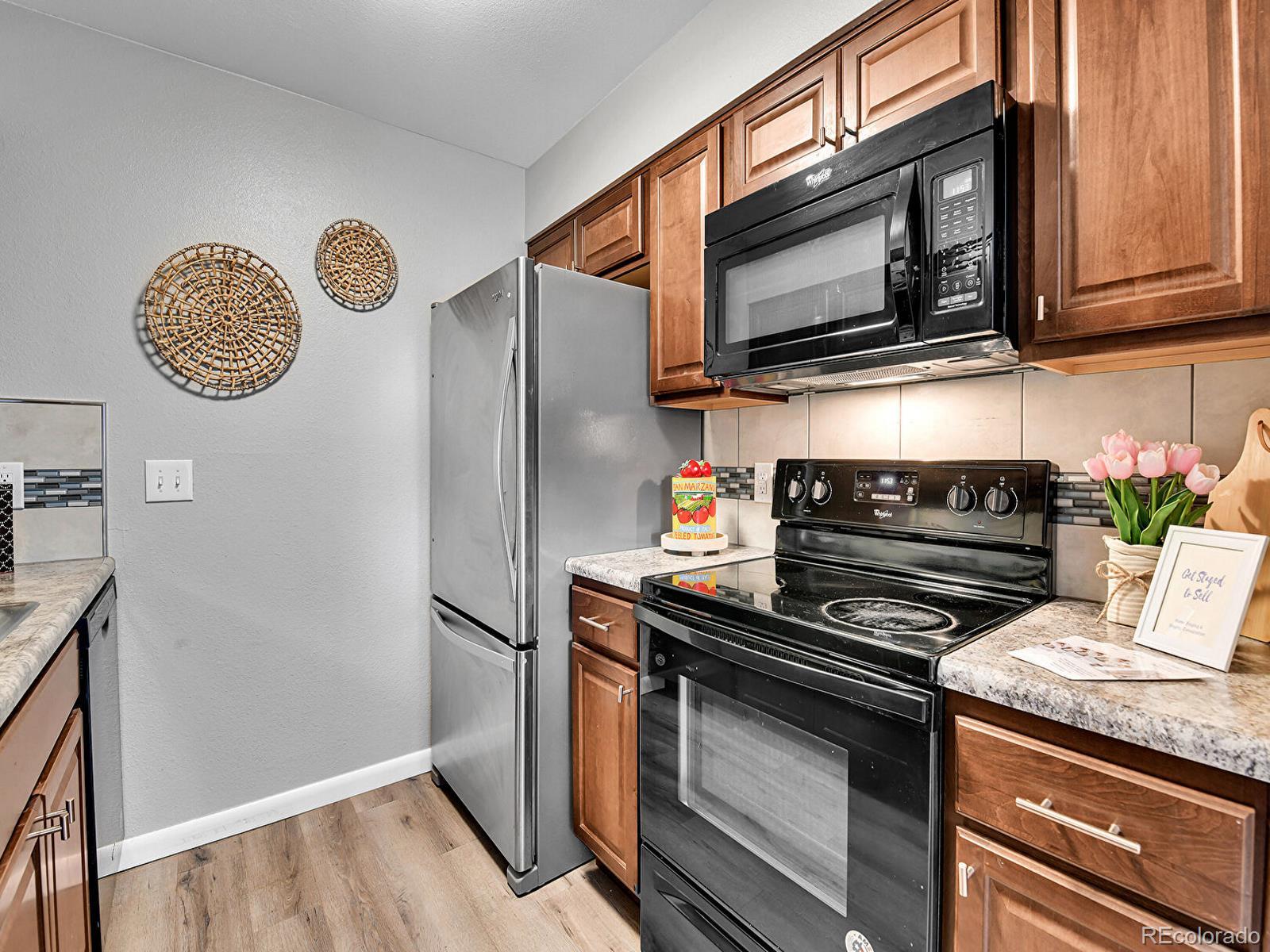 MLS Image #5 for 579  wright street,lakewood, Colorado