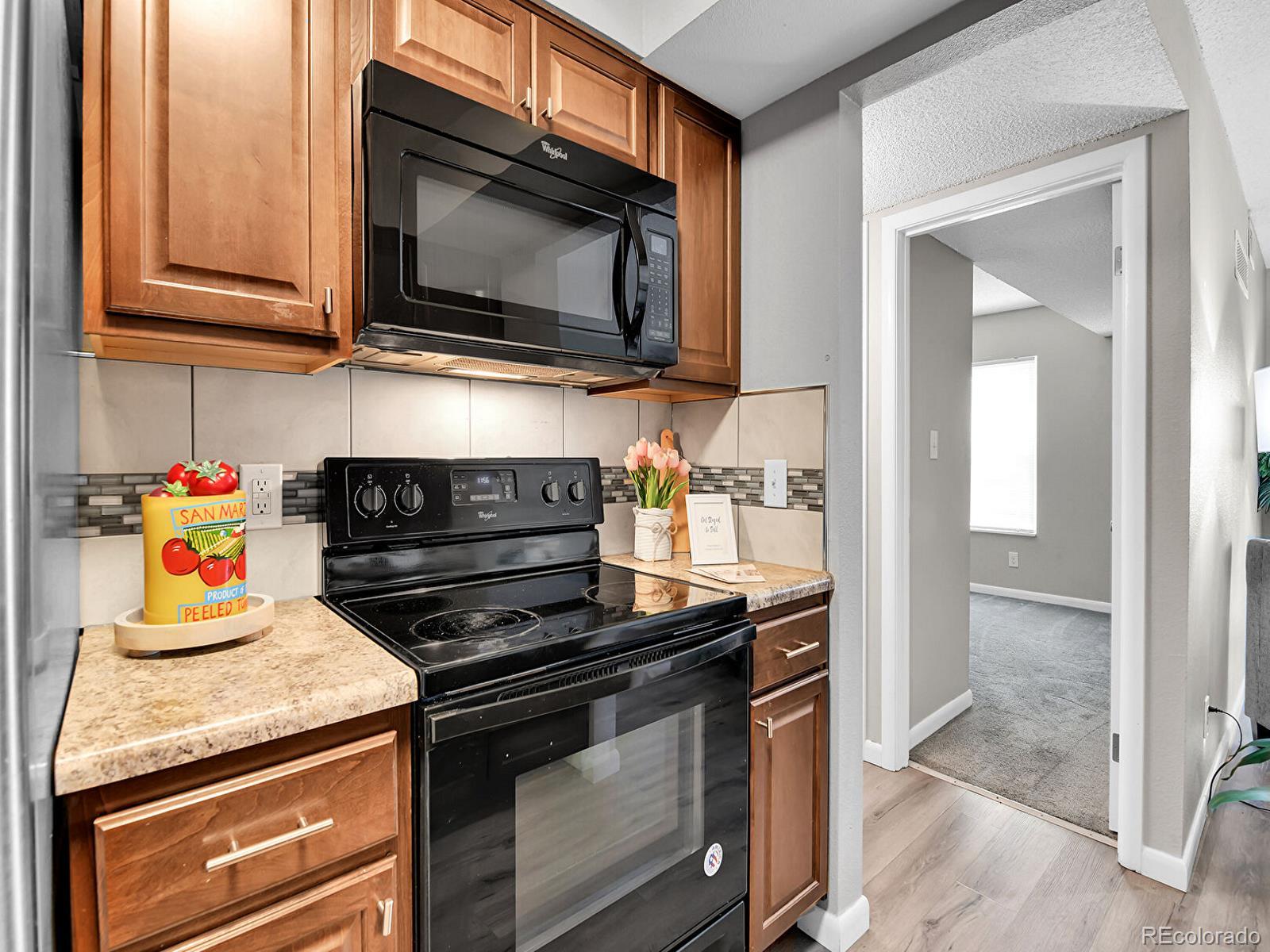 MLS Image #6 for 579  wright street,lakewood, Colorado