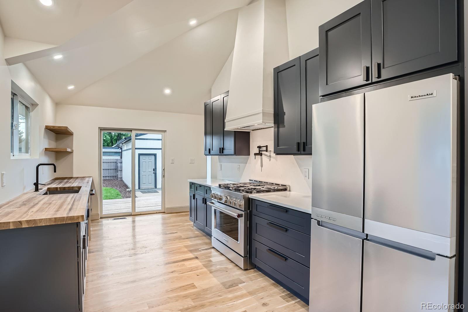 MLS Image #9 for 3975  yates street,denver, Colorado