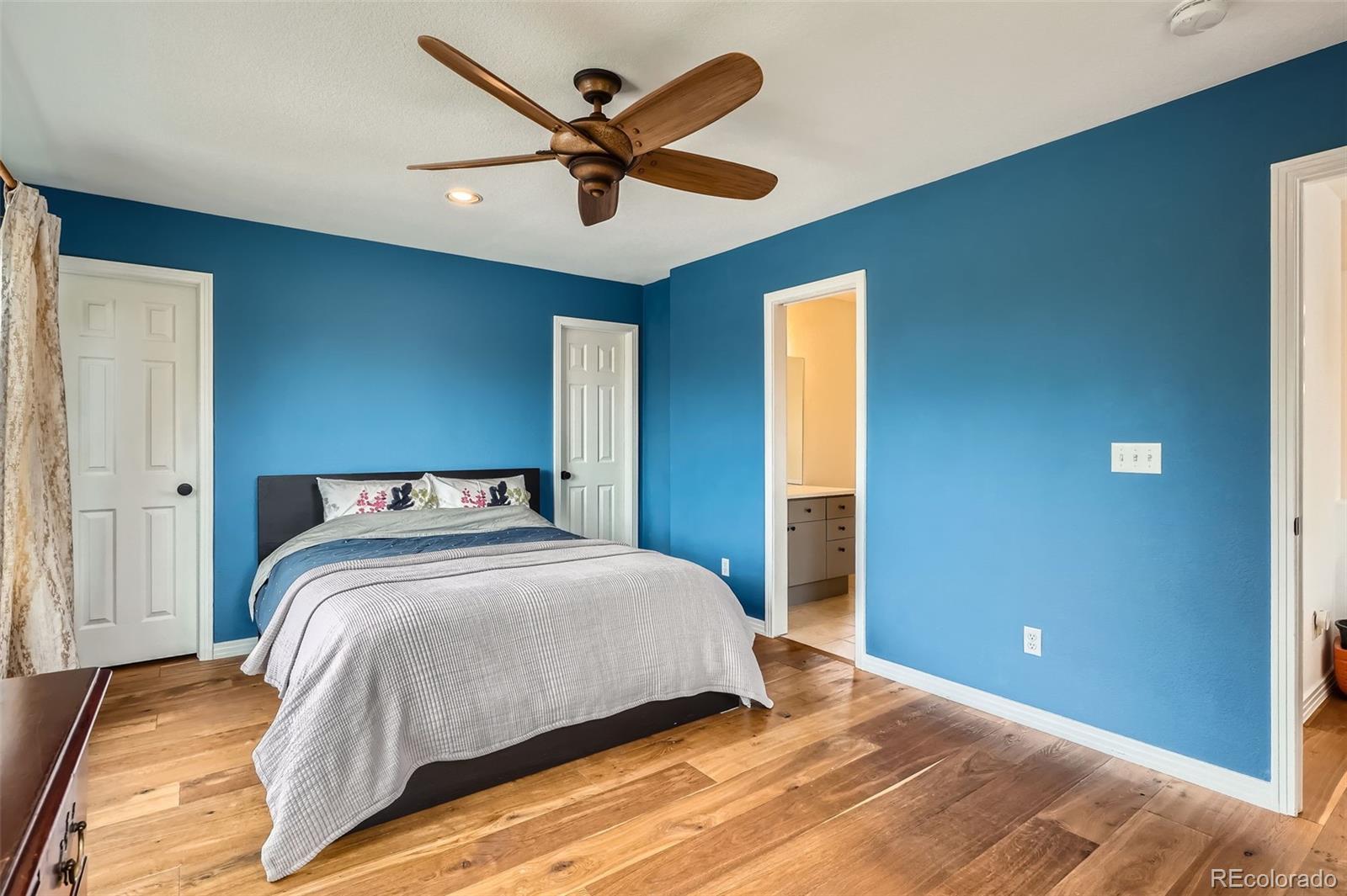 MLS Image #16 for 912 s galena street,aurora, Colorado
