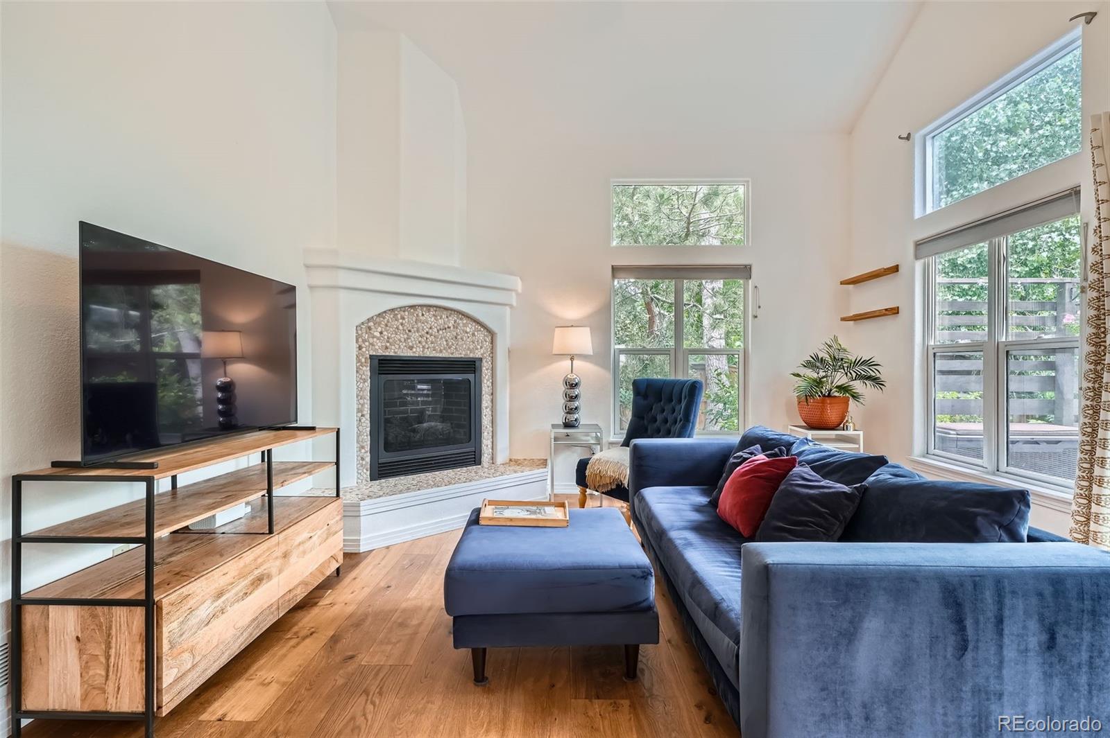 MLS Image #6 for 912 s galena street,aurora, Colorado