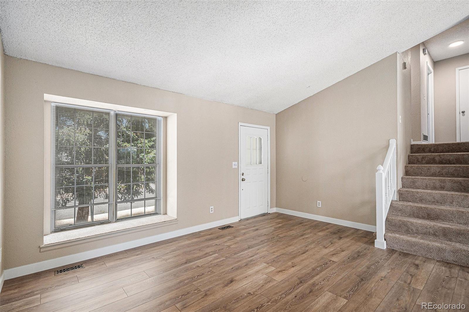 MLS Image #3 for 19876 e brunswick drive,aurora, Colorado