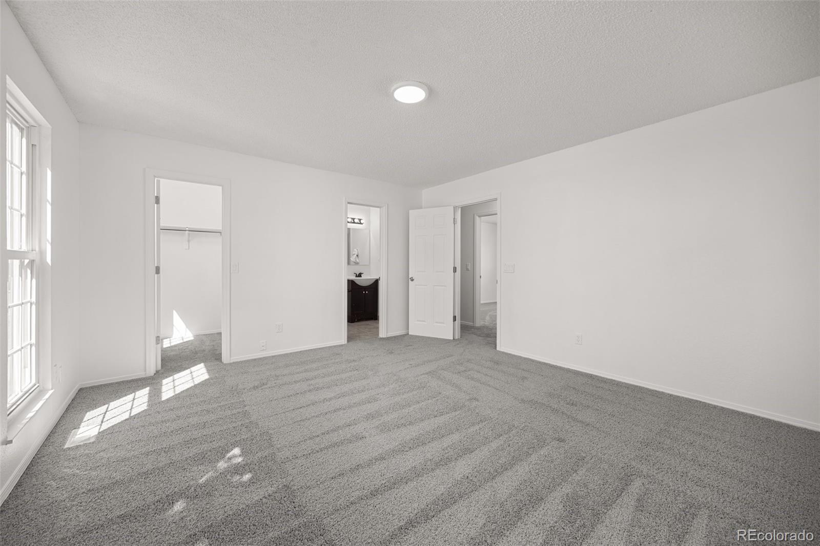 MLS Image #13 for 18527 e kansas place,aurora, Colorado