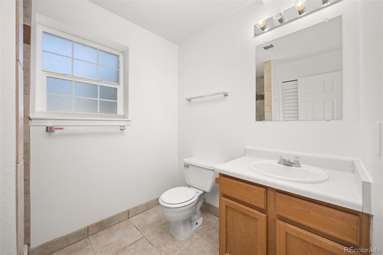 MLS Image #19 for 18527 e kansas place,aurora, Colorado