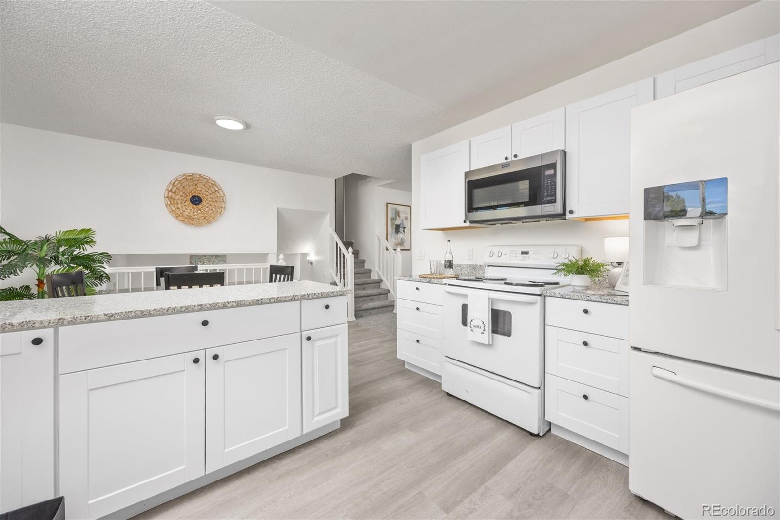MLS Image #9 for 18527 e kansas place,aurora, Colorado
