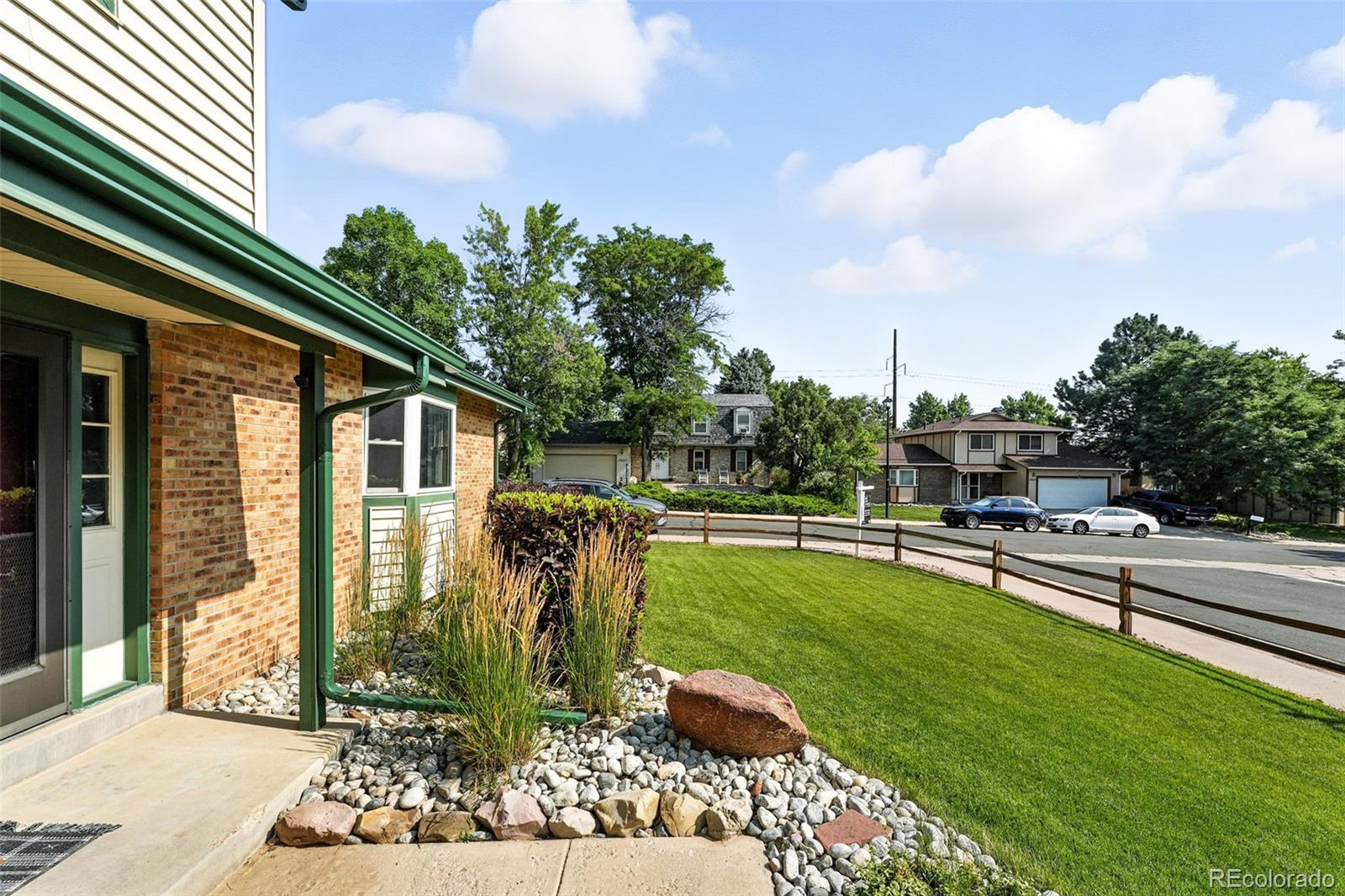 MLS Image #5 for 5137 s sedalia court,centennial, Colorado