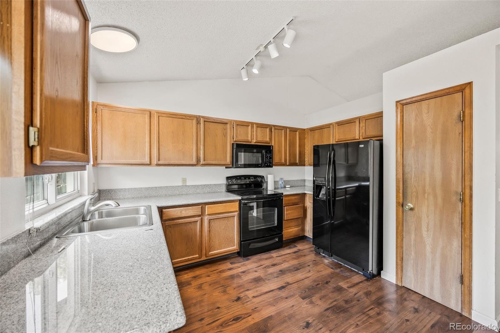 MLS Image #10 for 250  cypress lane,broomfield, Colorado