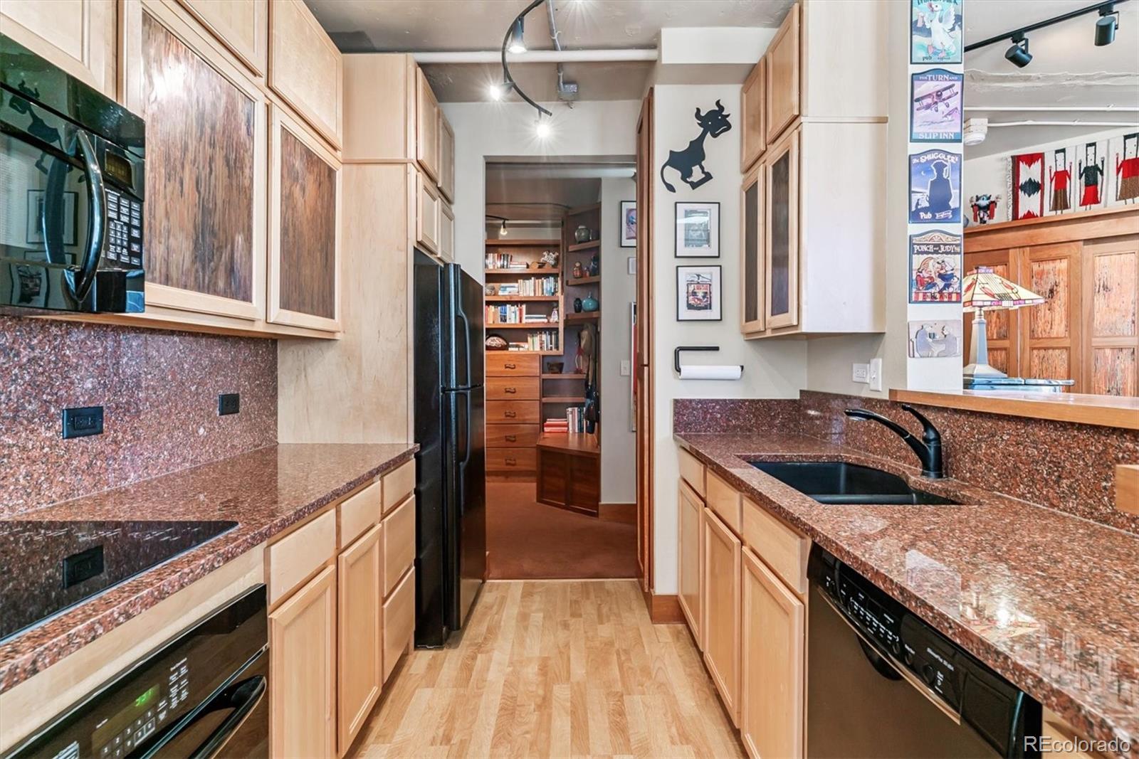 MLS Image #6 for 444  17th street,denver, Colorado