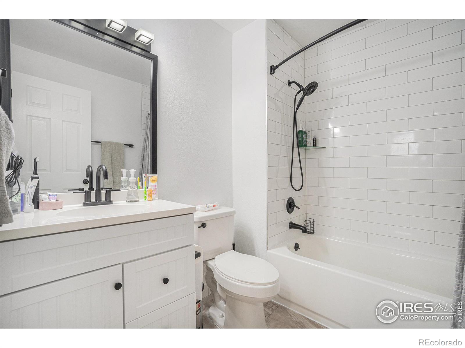 MLS Image #11 for 504  david court,platteville, Colorado