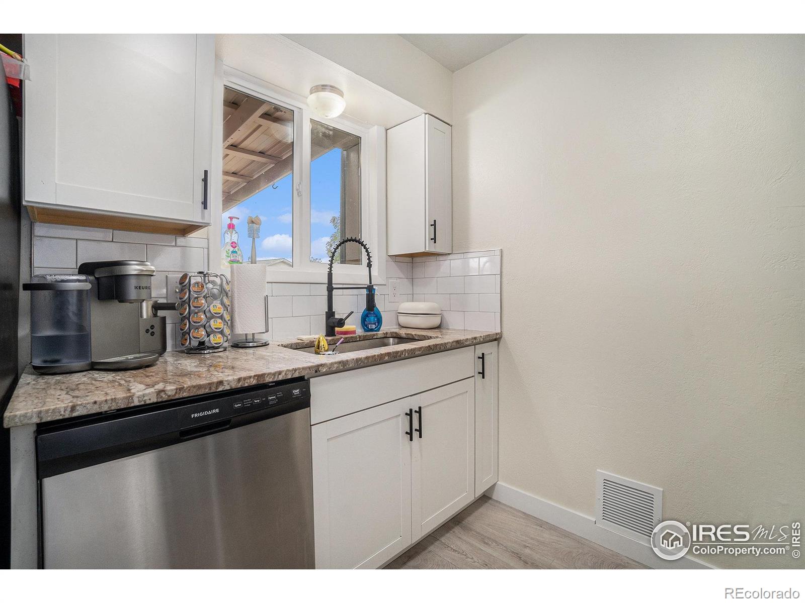 MLS Image #6 for 504  david court,platteville, Colorado