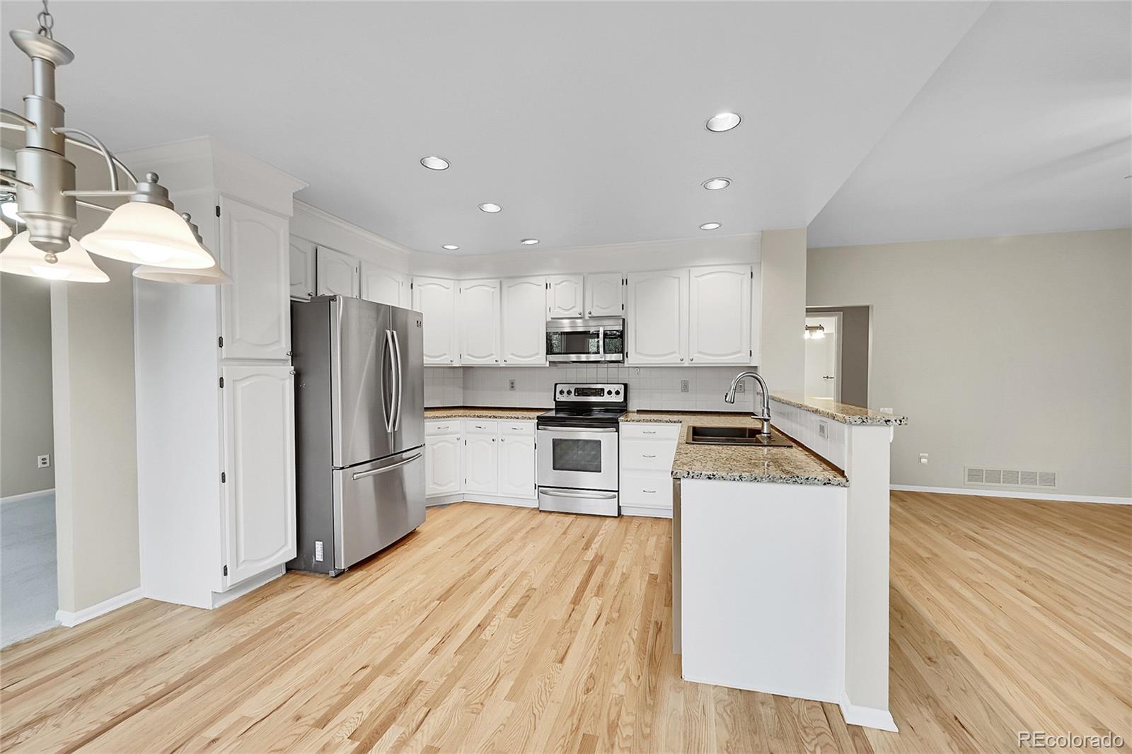 MLS Image #12 for 2316  weatherstone circle,highlands ranch, Colorado