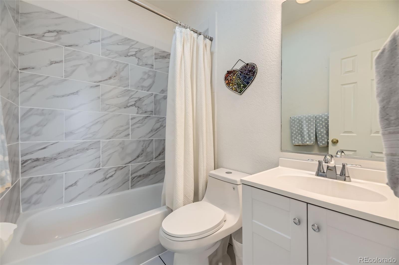 MLS Image #17 for 15649 e 7th circle,aurora, Colorado