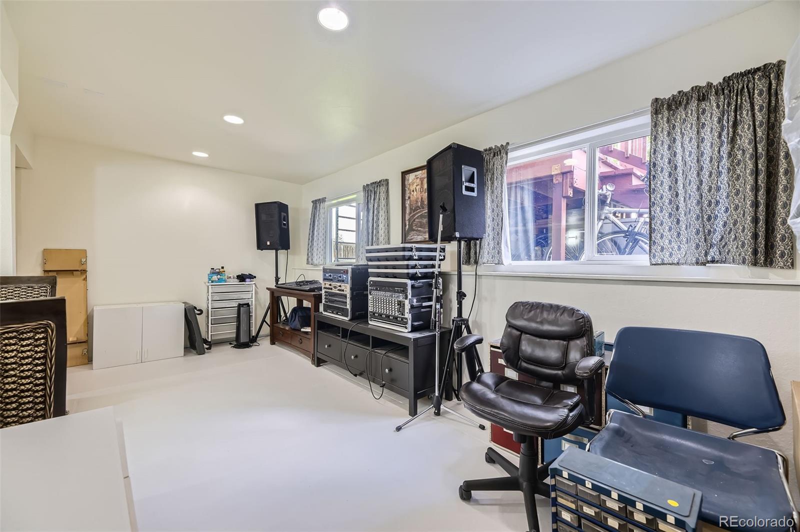 MLS Image #19 for 15649 e 7th circle,aurora, Colorado
