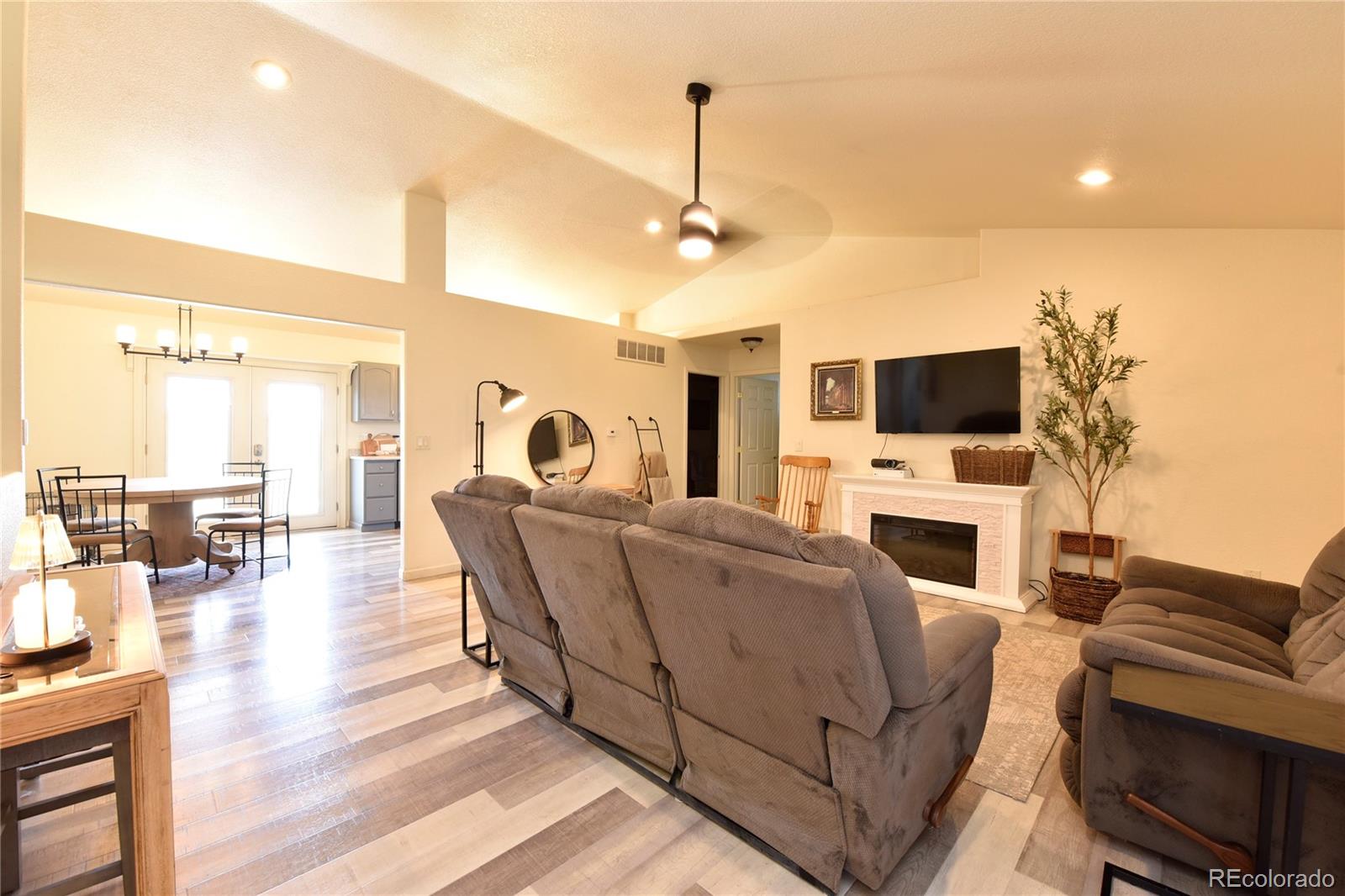 MLS Image #8 for 127 s tequila drive,pueblo, Colorado
