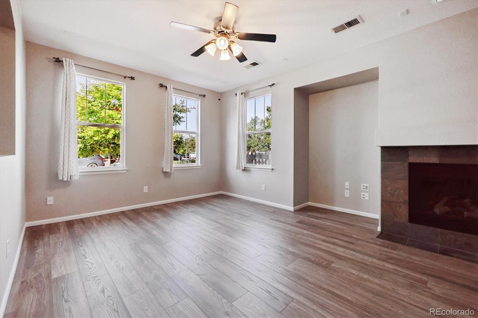 MLS Image #4 for 10480  truckee street b,commerce city, Colorado