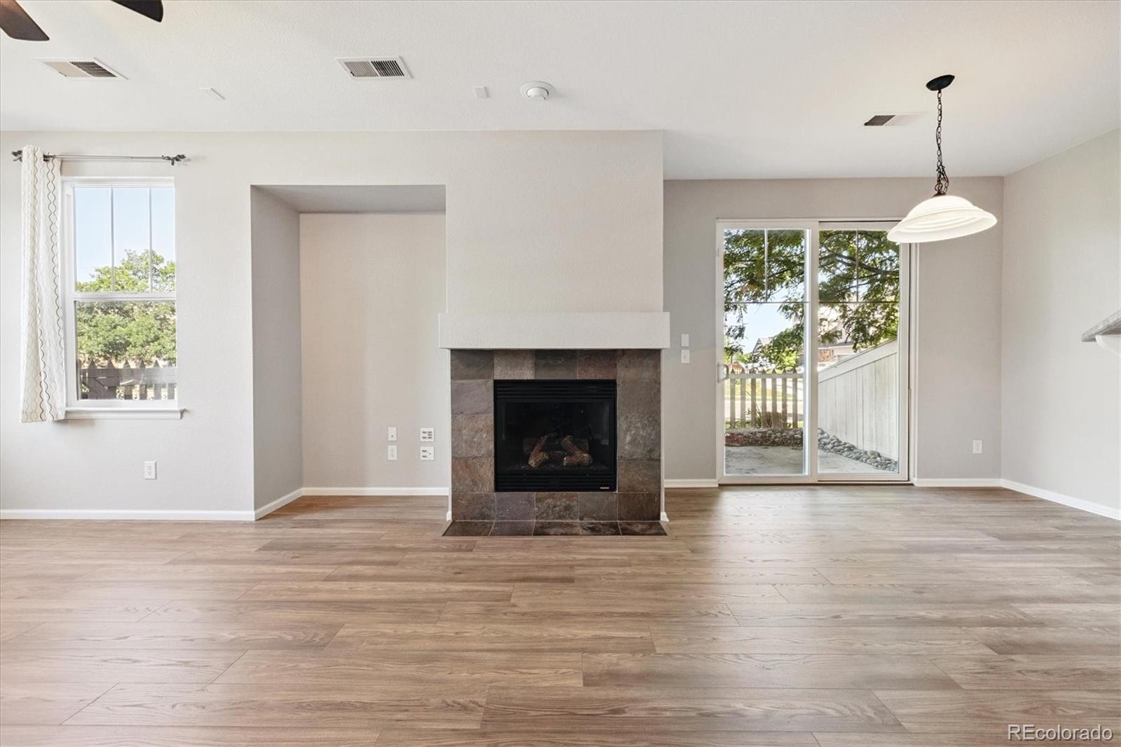 MLS Image #5 for 10480  truckee street b,commerce city, Colorado