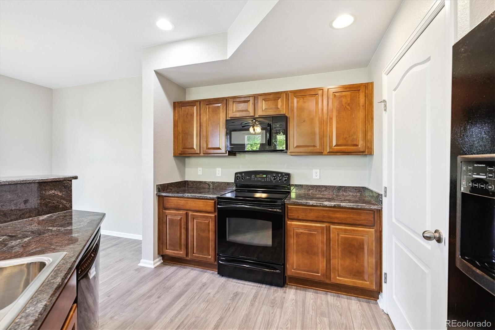 MLS Image #8 for 10480  truckee street b,commerce city, Colorado