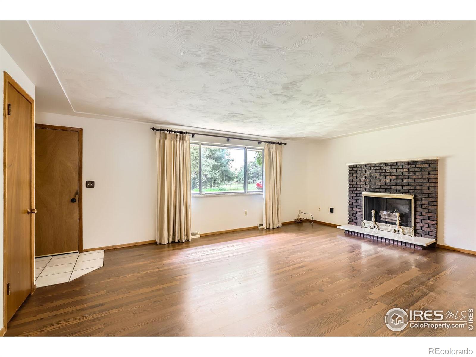 MLS Image #3 for 9449  schlagel street,longmont, Colorado