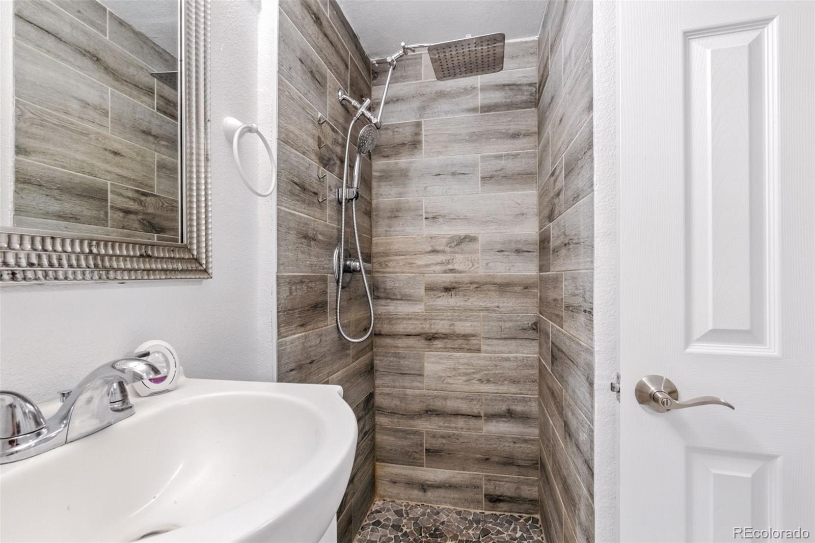MLS Image #22 for 118 s yates way,denver, Colorado