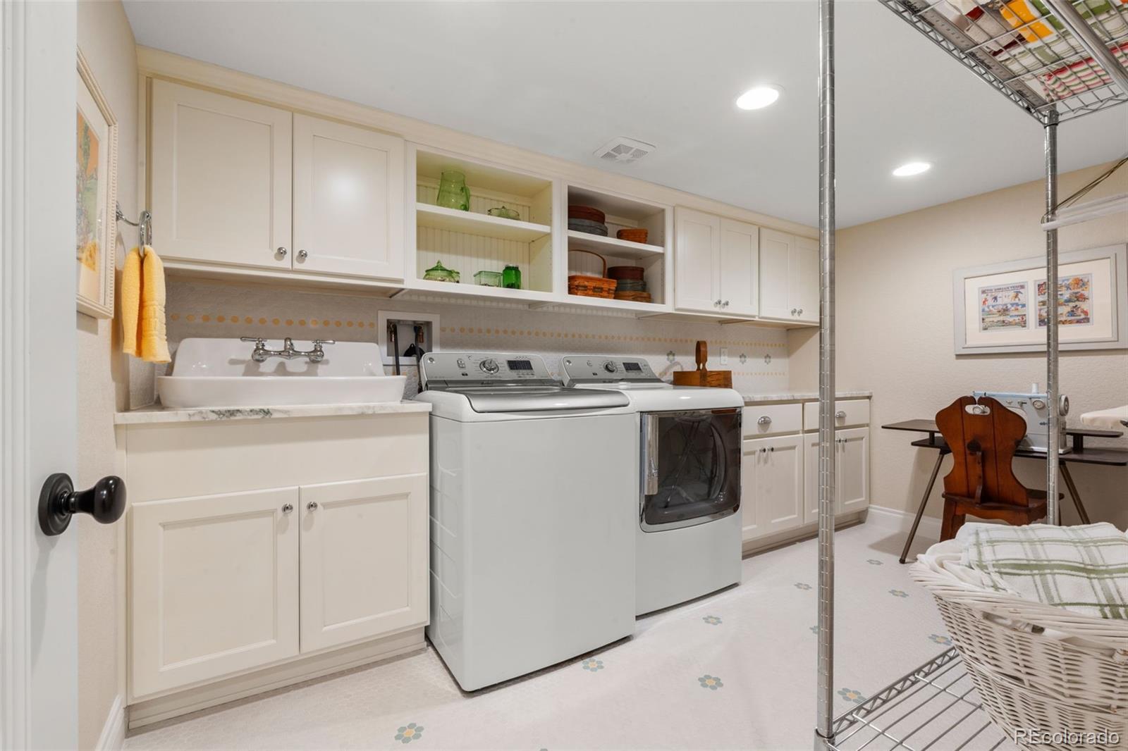 MLS Image #20 for 10  oakmont lane,littleton, Colorado
