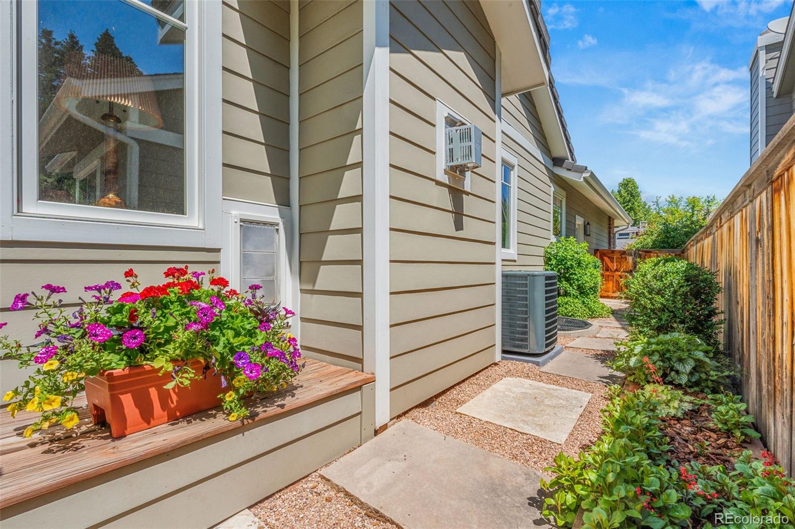 MLS Image #22 for 10  oakmont lane,littleton, Colorado