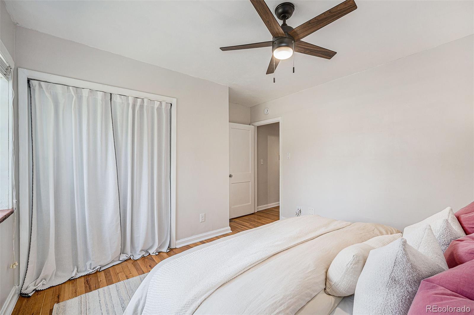 MLS Image #19 for 1155  elm street,denver, Colorado