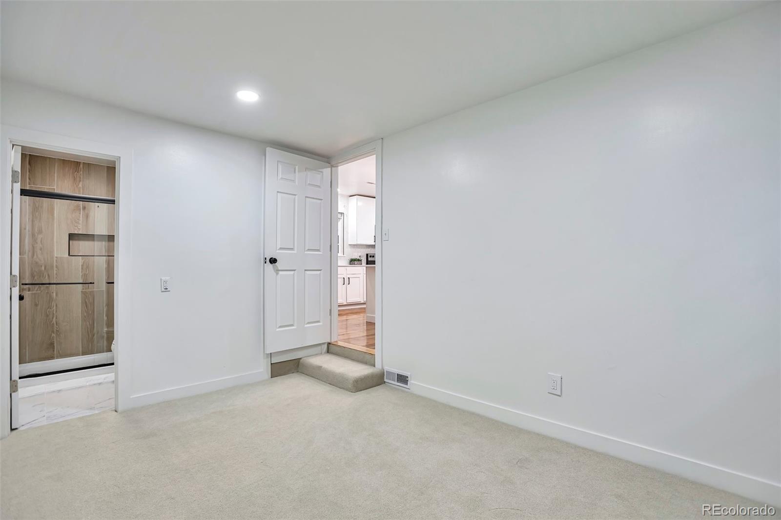 MLS Image #15 for 1325  dayton street,aurora, Colorado