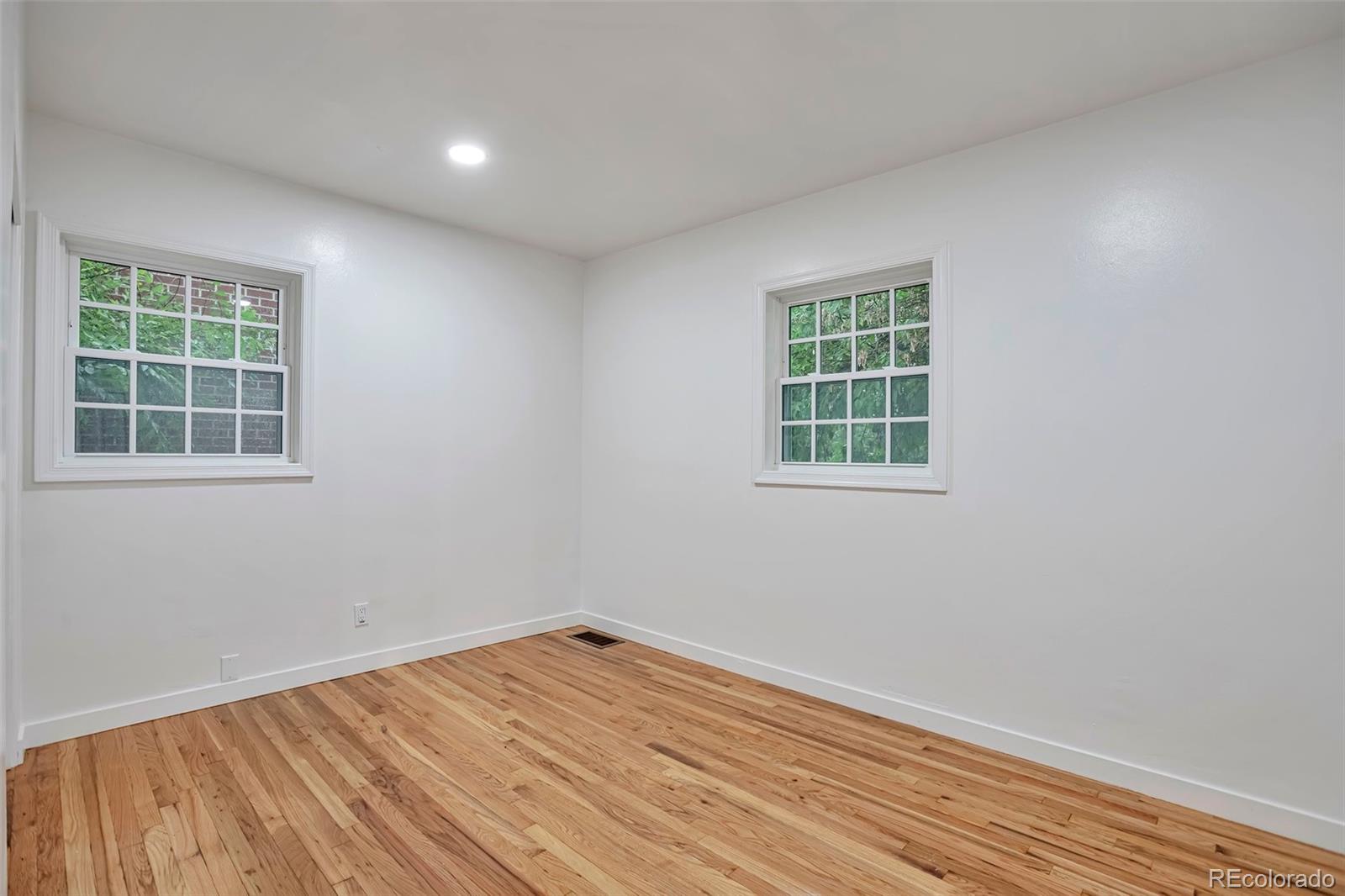 MLS Image #20 for 1325  dayton street,aurora, Colorado