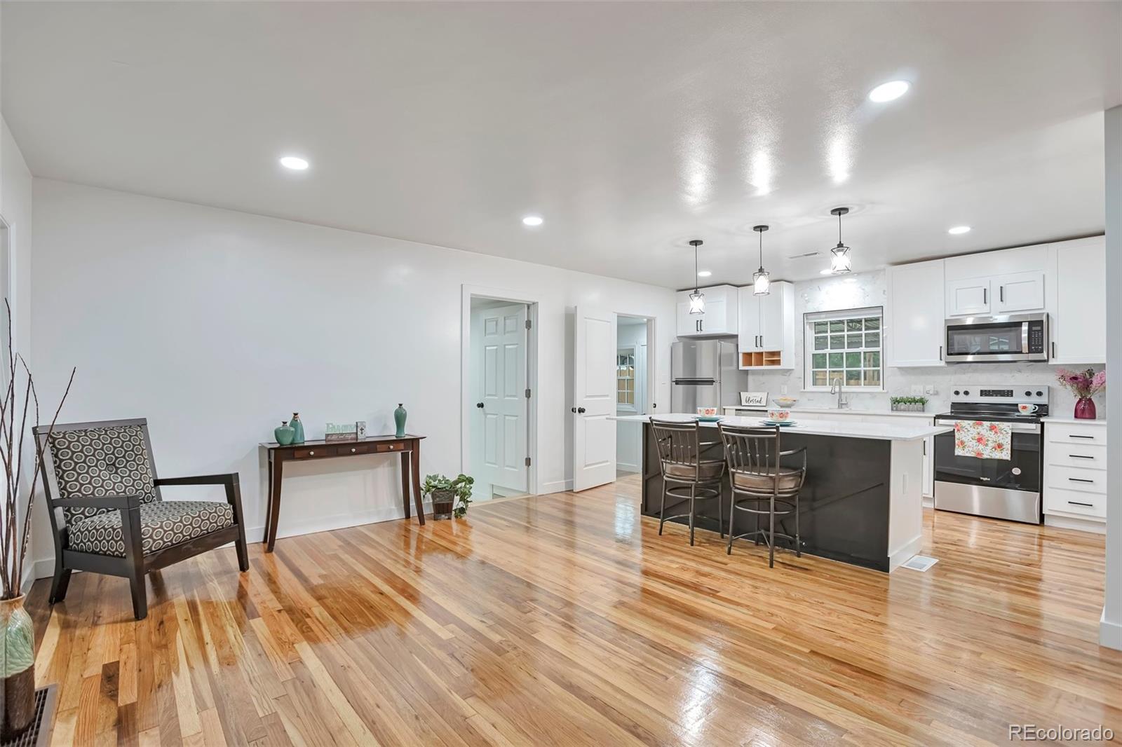 MLS Image #7 for 1325  dayton street,aurora, Colorado