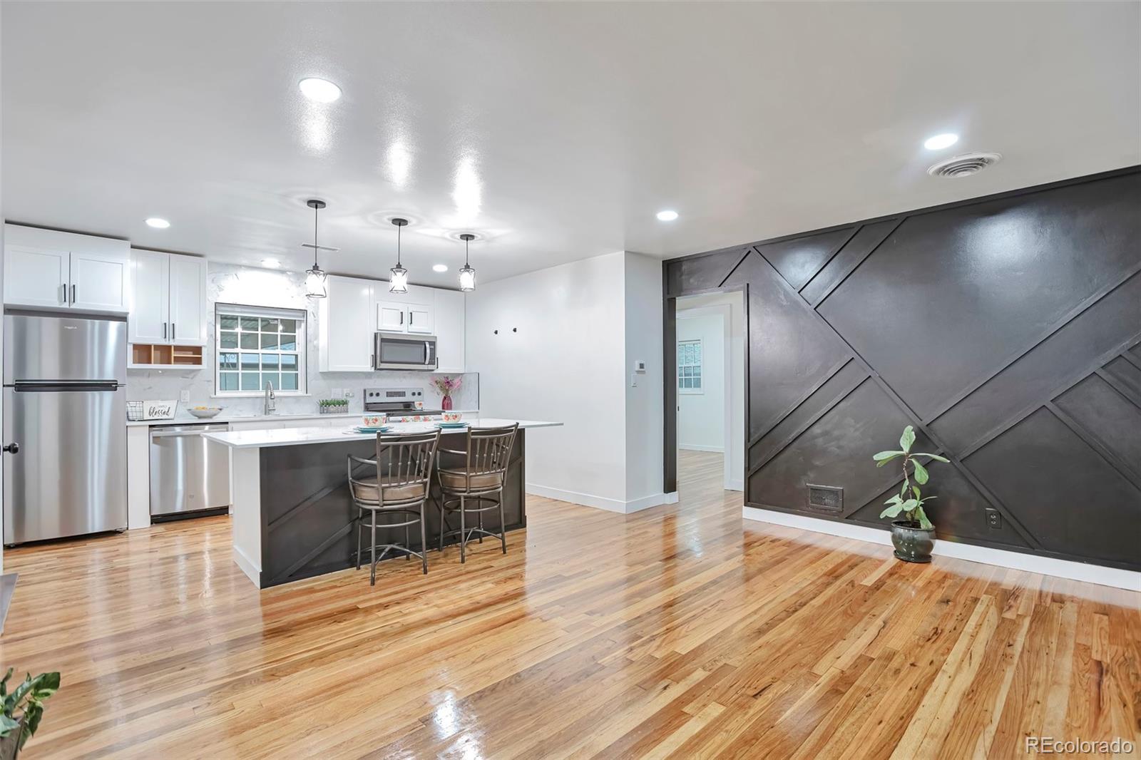 MLS Image #8 for 1325  dayton street,aurora, Colorado