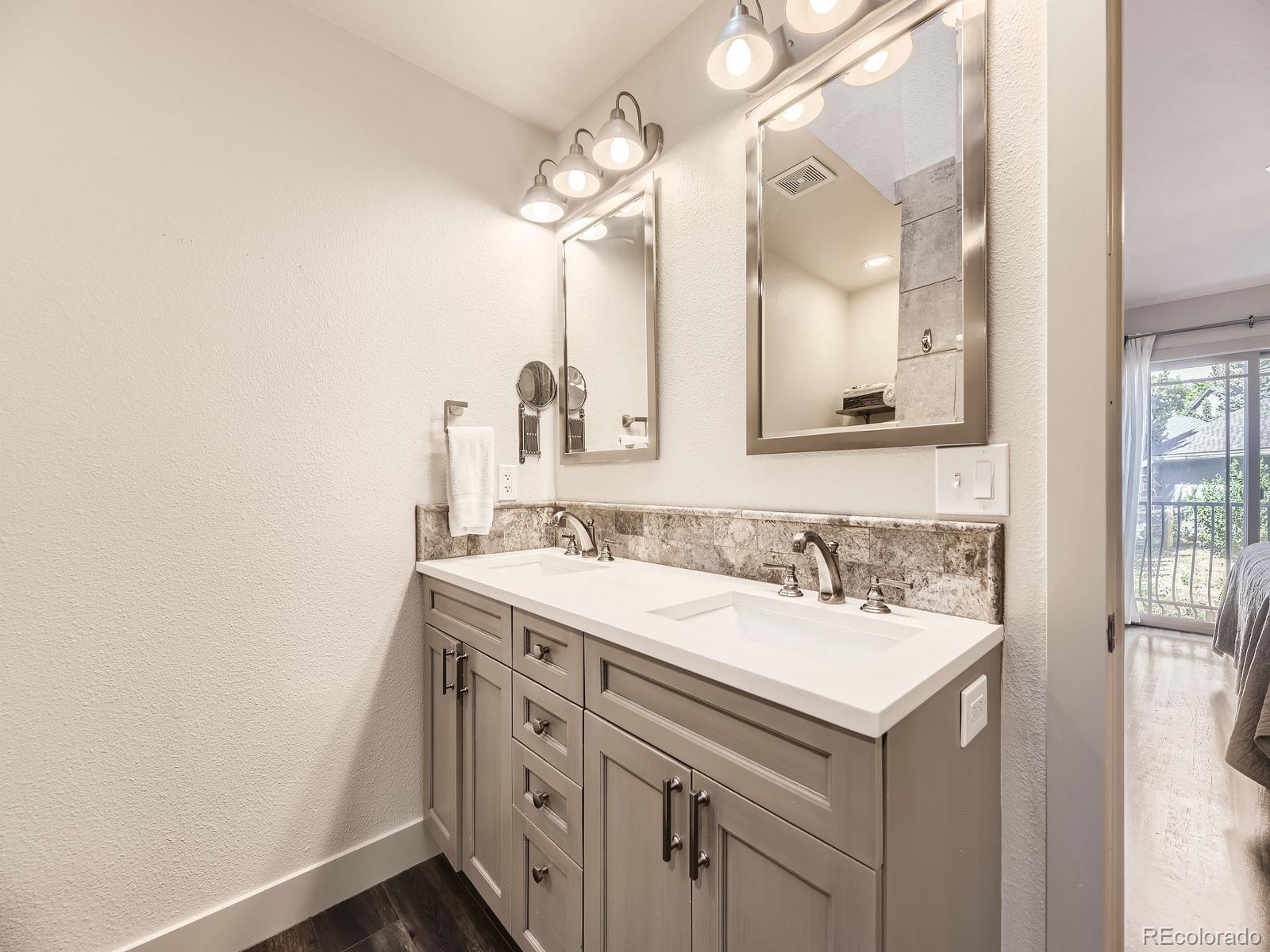 MLS Image #17 for 7826 s niagara way,centennial, Colorado