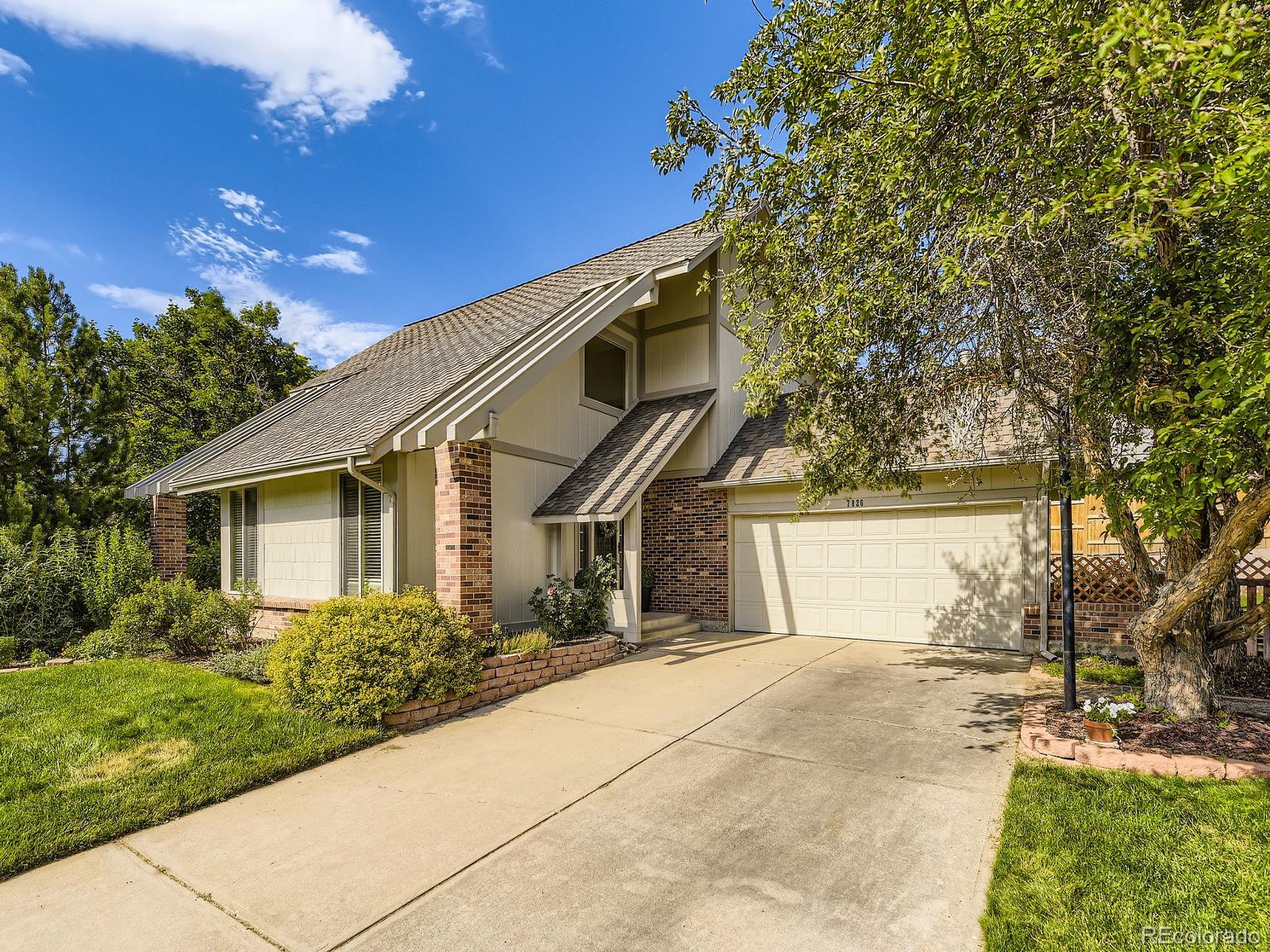 MLS Image #2 for 7826 s niagara way,centennial, Colorado