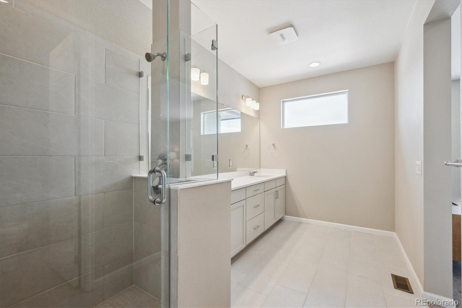 MLS Image #32 for 10557  eby circle,lone tree, Colorado
