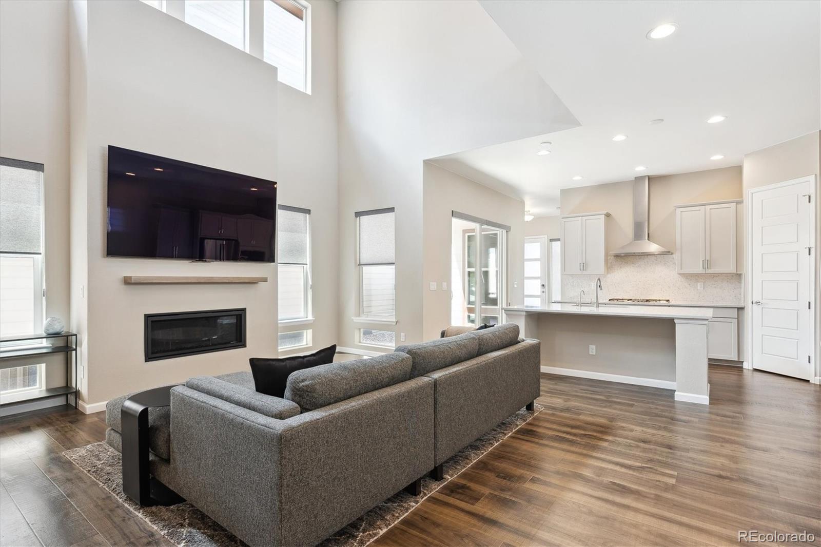 MLS Image #9 for 10557  eby circle,lone tree, Colorado