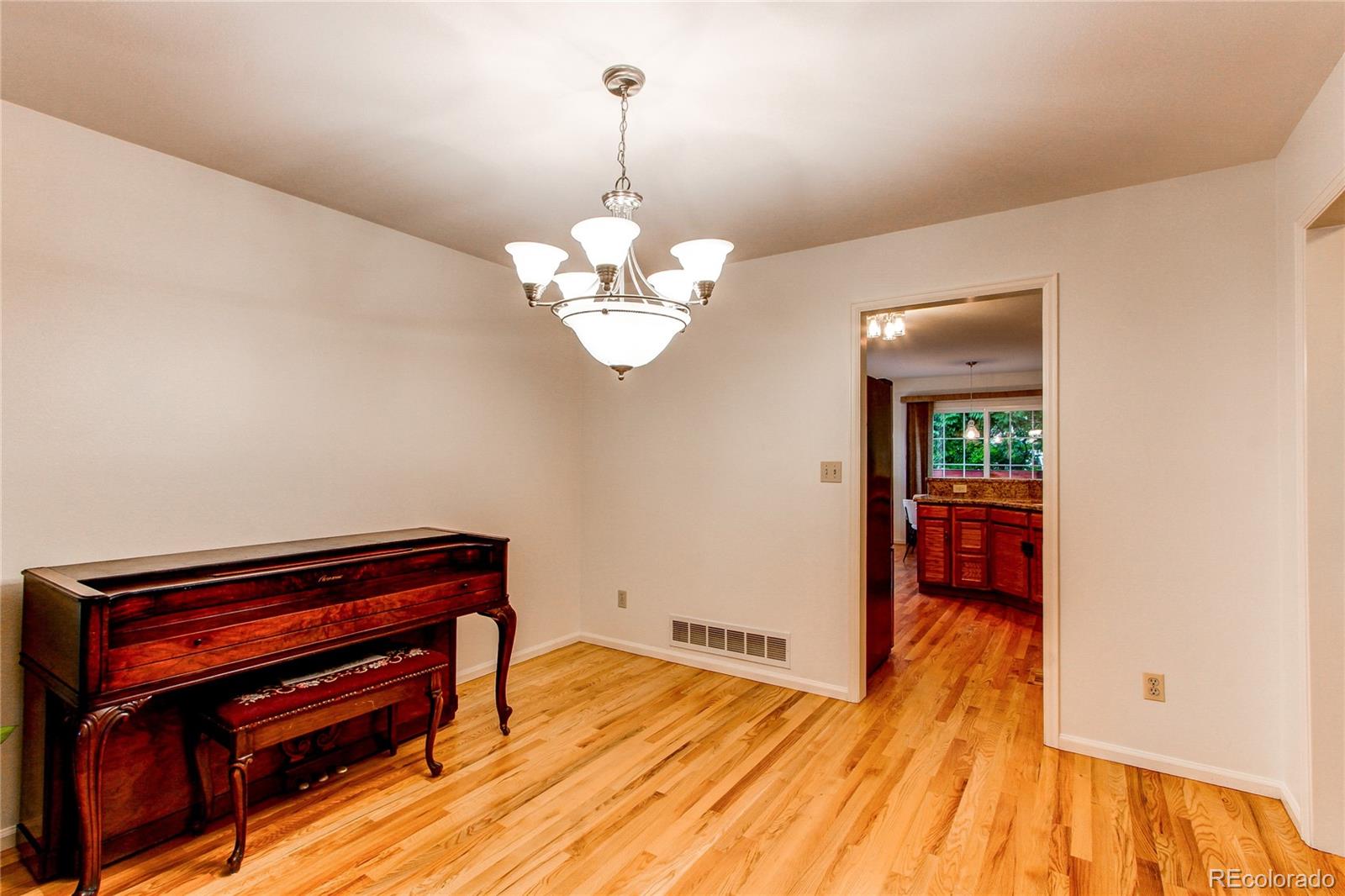 MLS Image #7 for 9614 w powers circle,littleton, Colorado