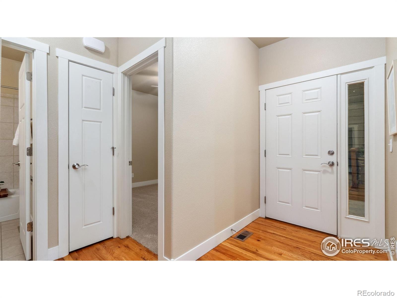 MLS Image #3 for 4056  avenida del sol drive,loveland, Colorado