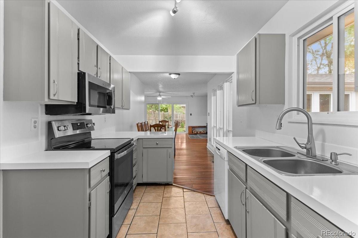 MLS Image #32 for 3421  surrey lane,fort collins, Colorado