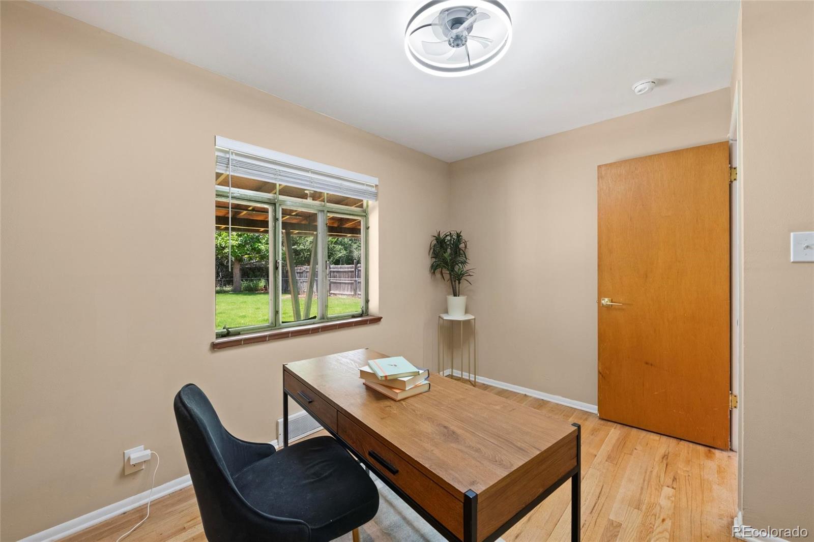 MLS Image #18 for 1055 s bryant street,denver, Colorado